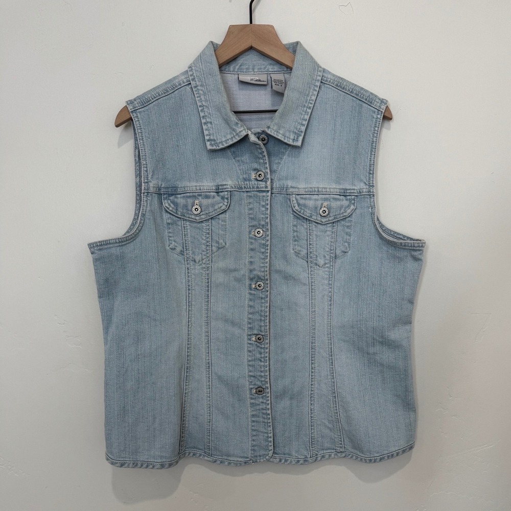 Chicos Platinum Light Wash Denim Vest Button Up Blue Jean Jacket XL Size 3